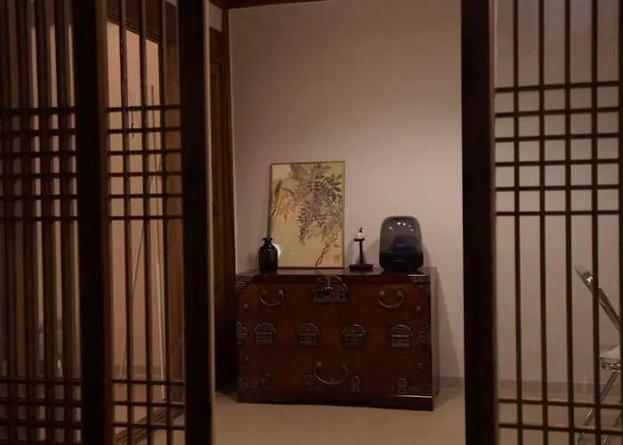 Unwadang Private Luxury Hanok House In Bukchon