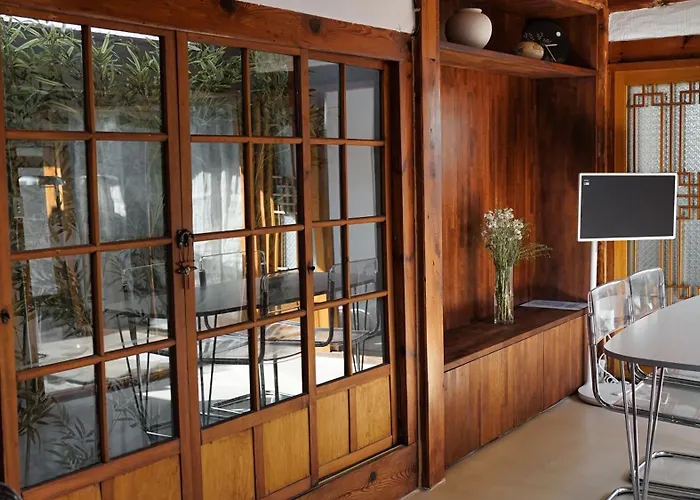 Unwadang Private Luxury Hanok House In Bukchon * Seul